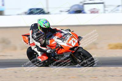 media/Jan-08-2022-SoCal Trackdays (Sat) [[1ec2777125]]/Turn 15 Inside (950am)/